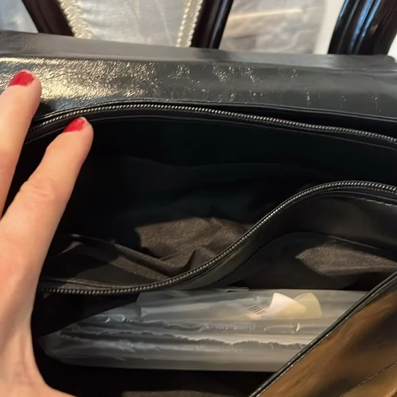 Black shouler bag - Picture 3 of 7